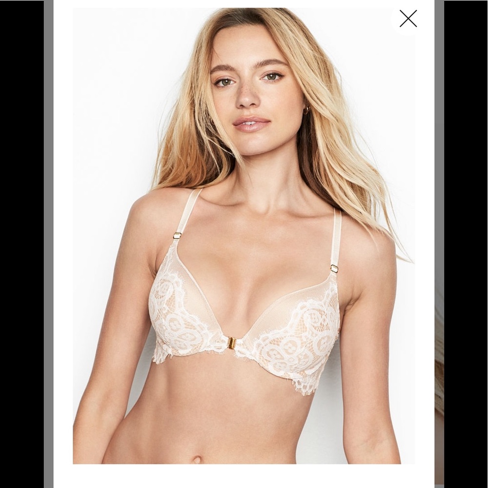 NWT VERY SEXY Front-Close Push-Up Bra